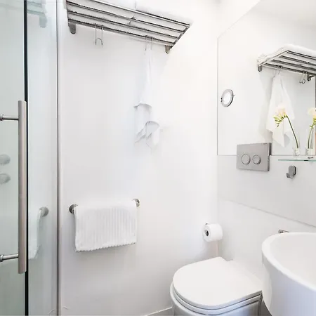 Idyllia Lighty Flat With Views In Trastevere Appartement *